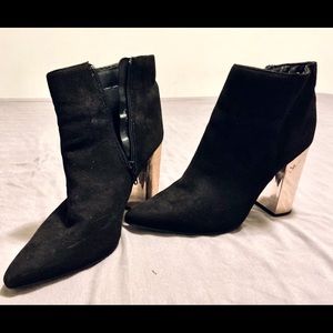 Black and Gold Luna heels